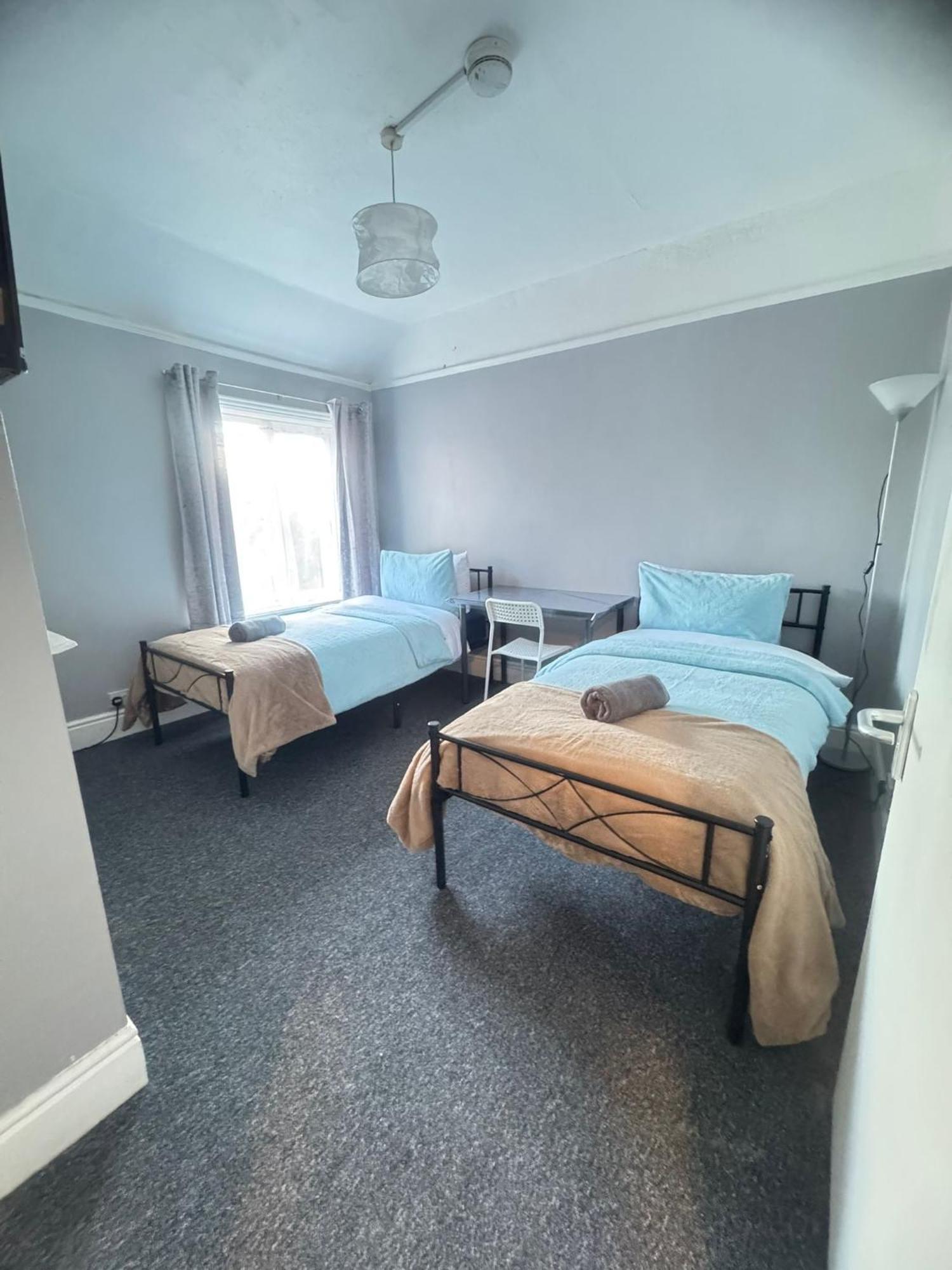 Shirley House 6, Guest House, Self Catering, Self Check In With Smart Locks, Use Of Fully Equipped Kitchen, Close To City Centre, Ideal For Longer Stays, Excellent Transport Links Southampton Extérieur photo