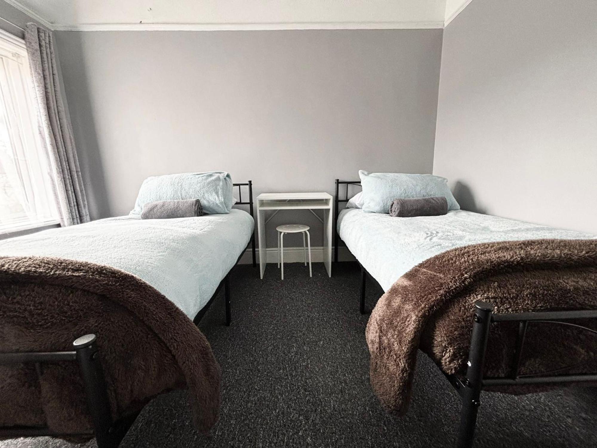 Shirley House 6, Guest House, Self Catering, Self Check In With Smart Locks, Use Of Fully Equipped Kitchen, Close To City Centre, Ideal For Longer Stays, Excellent Transport Links Southampton Extérieur photo