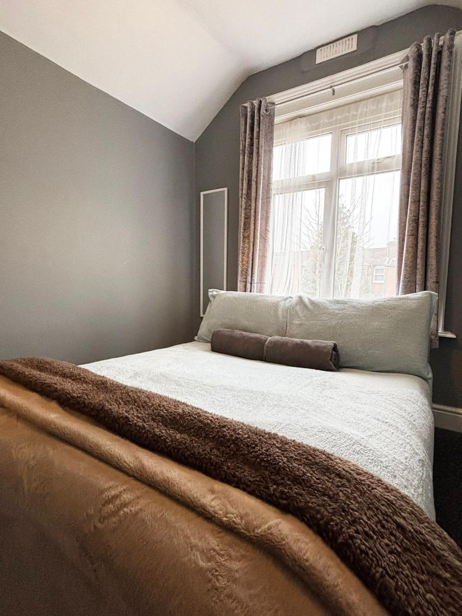 Shirley House 6, Guest House, Self Catering, Self Check In With Smart Locks, Use Of Fully Equipped Kitchen, Close To City Centre, Ideal For Longer Stays, Excellent Transport Links Southampton Extérieur photo