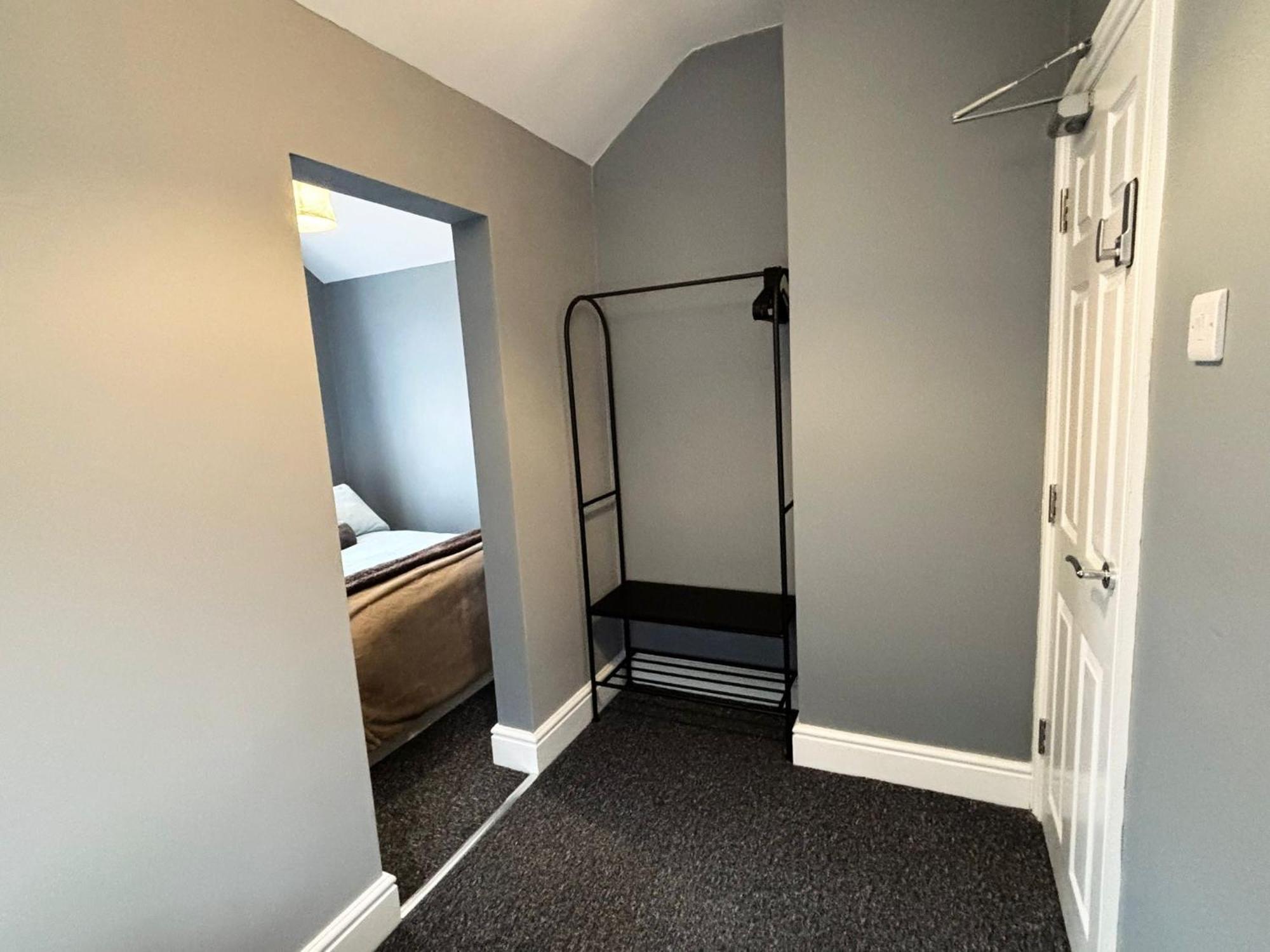 Shirley House 6, Guest House, Self Catering, Self Check In With Smart Locks, Use Of Fully Equipped Kitchen, Close To City Centre, Ideal For Longer Stays, Excellent Transport Links Southampton Extérieur photo